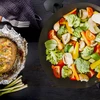 Relaxdays Indukcinė wok keptuvė su dangčiu