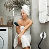 Relaxdays Juodas WC komplektas su tualetinio popieriaus laikikliu ir šepečiu