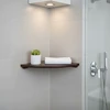 Relaxdays Kampinė sieninė lentyna iš riešutmedžio