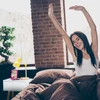 Relaxdays Naktinis staliukas su stalčiumi