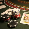 Relaxdays Pokerio dėklas su 300 lazerinių pokerio žetonų