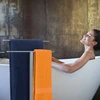 Relaxdays T formos pilkos spalvos rankšluosčių stovas