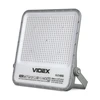 Didelės galios pramoninis LED prožektorius 400W 60 000Lm 5000K IP65 VIDEX VL-F2-4005G – Didžiulė 400W galia ir apsauga nuo įtampos svyravimų