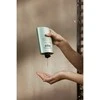 REF Weightless Apimties suteikiantis Plaukų šampūnas 100ml apimties suteikiantis plaukų šampūnas Moterims