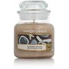 Yankee Candle Seaside Woods kvepianti žvakė, 104 g