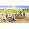 Playmobil – idiliškas daržovių sodas su seneliais (71443)