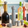 Vakuuminis siurblys ir vyno kamščiai Winuum InnovaGoods (4 kepurės)