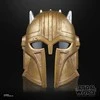 Kostiumo aksesuaras - Hasbro Star Wars The Juodas Series The Armorer's Helmet (replica, elektroninės funkcijos, kietas plastikas)
