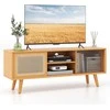 TV staliukas KOMFOTTEU bambukinė TV spintelė su stiklinėmis ir rataninėmis durelėmis, reguliuojamos lentynos, 120,5 × 31 × 45,5 cm