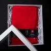 Rankšluostis dovanų dėžutėje, HARVIA, 70 x 140 cm, raudonas