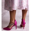 aukštakulniai bateliai su dekoratyviniu kalnų krištolo dirželiu