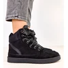 Aukšti juodi moteriški sportbačiai su storais raišteliais Klevis