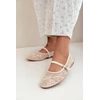 Balerinos su blizgiomis gėlių detalėmis Step in style