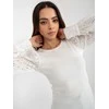 Baltos spalvos palaidinė