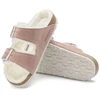 Birkenstock Arizona zomšas ādas kažokādas ar polsterējumu, rozā māla LAF šauras čības (1023258)