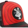 Capslab Looney Tunes Bugs Bunny truckeriška kepurė su snapeliu, raudona ir juoda