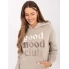 Džemperis su gobtuvu smėlio spalvos su užrašu kasdienai Good Mood Club