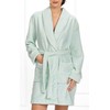 Fiona Mint chalatas