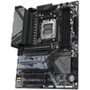 Ausinės GIGABYTE B650 EAGLE AX pagrindinė plokštė