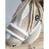 Super Hobby Horse Hobio arklio kantaras su baltais pūkais ir pavadžiu