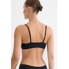 Juoda trikampė bikinio viršutinė dalis Triumph