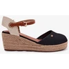 Juodos espadrilės basutės ant platformos Wrangler