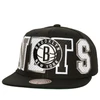 Mitchell & Ness Varsity Bust Snapback Brooklyn Nets HHSS6461-BNEYYPPPBLCK