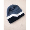 Moteriška beanie kepurė su dekoru, džinso mėlynos spalvos