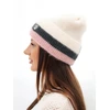 Moteriška beanie kepurė su dekoru, smėlio ir pudrinės spalvos