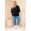 Moteriška Plus Size juoda medvilninė palaidinė su iškirpte ir sagute