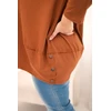 Moteriška Plus Size medvilninė palaidinė su dekoratyvinėmis sagomis, kapučino spalvos