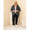 Moteriška Plus Size striukė su gobtuvu ir taškuotu raštu, juoda