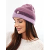 Moteriška rumbuota beanie kepurė su dekoru, tamsiai rožinės ir violetinės spalvos
