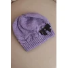 Moteriška žieminė kepurė su dekoratyviniu kaspinėliu ir pynių raštu K438, šviesiai violetinė