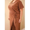 Moteriškas Plus Size kombinezonas su surišimu ties juosmeniu, smėlio ruda