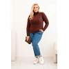 Moteriškas Plus Size megztinis su viskoze ir golfu, rudas