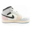 Moteriški aukšto aulo sportiniai bateliai Nike Air Jordan 1 – stilingi laisvalaikio kedai