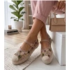 Moteriškos espadrilės su siuvinėtais gėlių motyvais