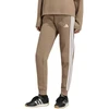Moteriškos kelnės adidas Essentials 3-Stripes Fleece Slim, smėlio spalvos