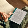 Amazon Kindle Naujasis „Kindle Scribe“ el. knyga – 2024 m. išleidimas, 10,2 colio ekranas su akinimo efektu, 64 GB talpos „Wi-Fi“ ryšiu (be užrakinimo ekrano reklamų) ir „Premium Pen Jade“ rašikliu.