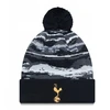 New Era Tottenham Hotspur FC Juoda Megzta Kepuraitė su Bumbulu - 60363502