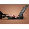 Planšetės dėklas klaviatūra iPad 11″ rudos spalvos magnetinis Uniq Venno Pro
