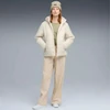 Puma ESS dygsniuota moteriška striukė su gobtuvu, kremas 685231 87