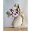 Super Hobby Horse Reguliuojamas kantaras hobi arkliukui – violetinis su juoda pūkine apdaila