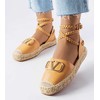 Rudos espadrilės