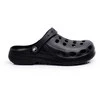 Šlepetės juodos ventiliuojamos su dirželiu Ideal Shoes