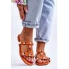 šlepetės su didelėmis smeigėmis, oranžinės spalvos Mercure