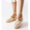 smėlio spalvos suvarstomos espadrilės
