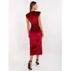 Suknelė bordo spalvos IT SK 21171 – elegancijai ir jaukumui šaltuoju sezonu.