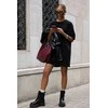 Suknelė moteriška juoda oversized marškinėlių stiliaus SELLA